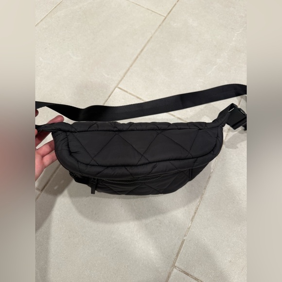 Vera Bradley black nylon quilted belt bag - Picture 9 of 12